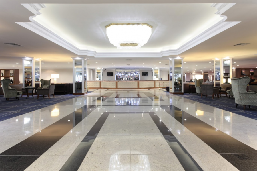 Renaissance | Hotel with Parking Close to Terminals 3 and 1 at Heathrow